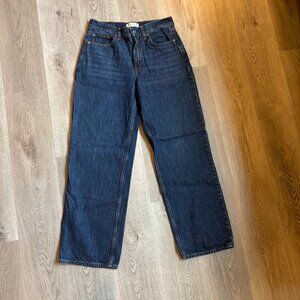 NWOT Abercrombie High Rise Loose Wide Leg Jean Dark Blue Color Wash size 28